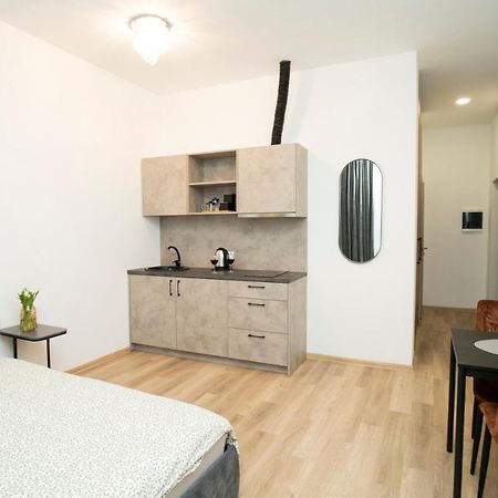 Central Station Apartment No3 Kaunas Esterno foto